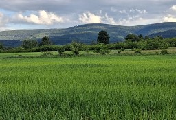Wolimierz Budowlana ze stodółką - widok na Stóg Izerski