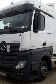 Mercedes-Benz Actros-2