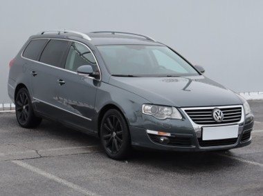 Volkswagen Passat B6 , DSG, Xenon, Tempomat, Parktronic, Podgrzewane siedzienia,-1
