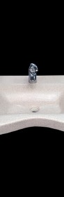 Unikatowa umywalka wykonana z konglomeratu mineralnego w kolorze beżowym-4