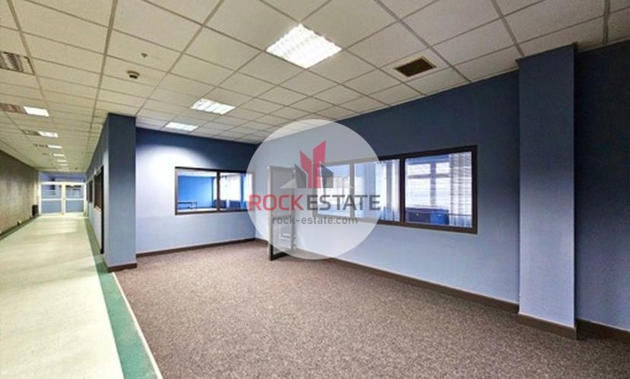 Magazyn 3000 m² na Pradze Północ - 0% prowizji - Widok 5