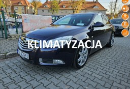 Opel Insignia I Country Tourer Klimatronic / Kolorwa Nawigacja / Podgrzewane fotele