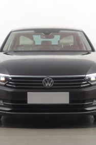 Volkswagen Passat B8 , Salon Polska, Automat, Skóra, Navi, Klimatronic, Tempomat,-2