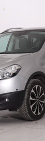 Nissan Qashqai I , Navi, Tempomat, Parktronic, Dach panoramiczny-3