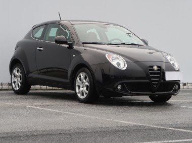 Alfa Romeo MiTo , Skóra, Klima, Parktronic, Podgrzewane siedzienia-1