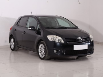 Toyota Auris I , Klimatronic, Tempomat, Parktronic