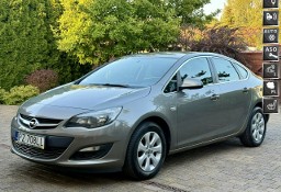 Opel Astra J 1.6 Benzyna
