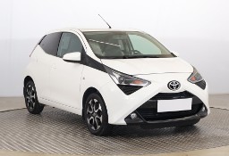 Toyota Aygo , Salon Polska, Serwis ASO, VAT 23%, Klima