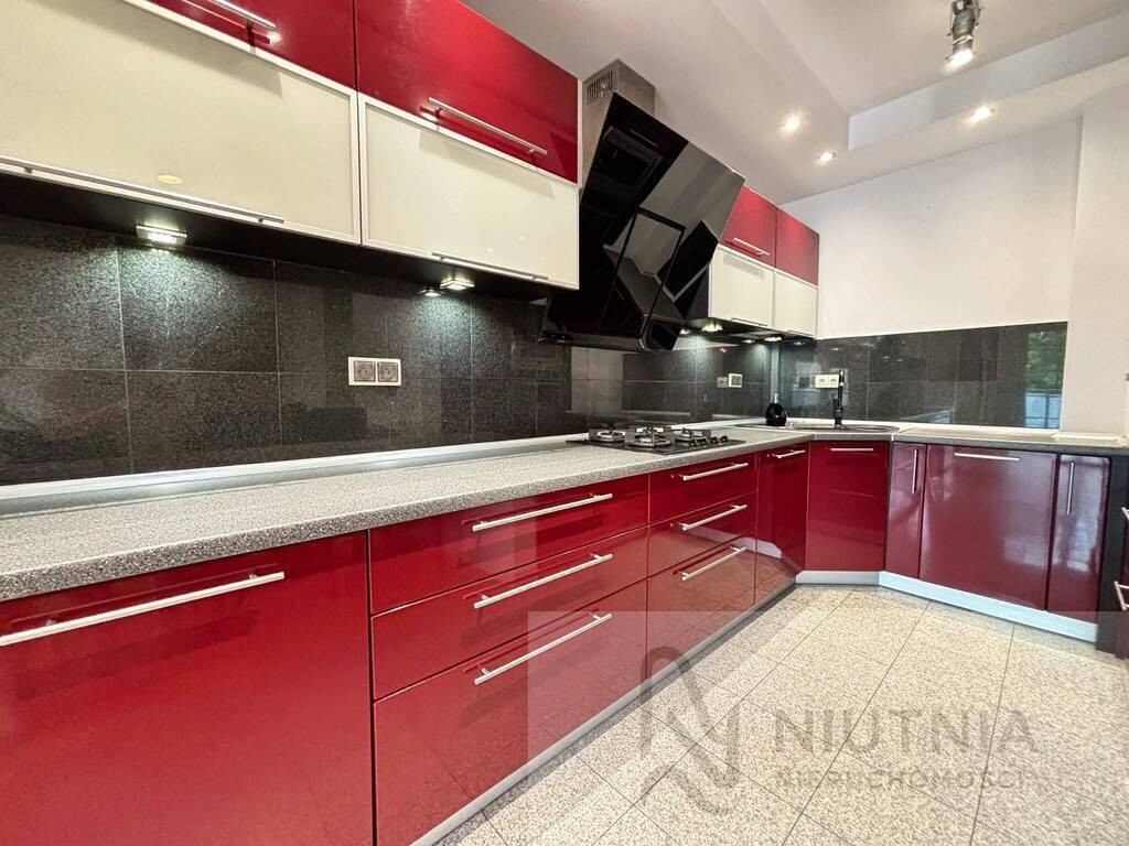 Jasny apartament z dużym balkonem i garażem-Włochy - Widok 4