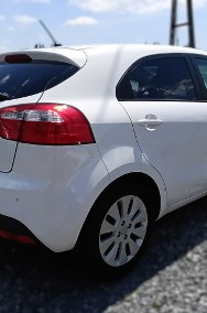 Kia Rio III Dream Team 1.2 MPI Benzyna 85 KM Klimatronic Alu Bluetooth Kredyt-2
