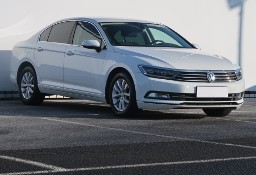 Volkswagen Passat B8 , Salon Polska, Serwis ASO, Navi, Klimatronic, Tempomat,