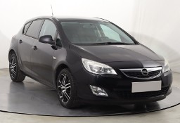 Opel Astra J , Klima, Tempomat, Parktronic, Podgrzewane siedzienia,ALU