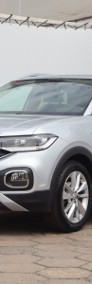 Volkswagen T-Cross , Salon Polska, VAT 23%, Skóra, Navi, Klimatronic, Tempomat,-3