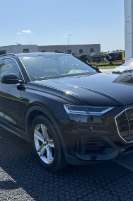 Audi Q8-2