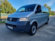 Volkswagen Transporter T5 caravella 9 osób LONG mały przebieg