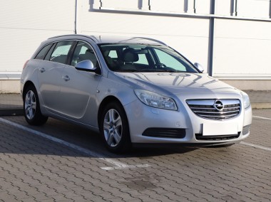 Opel Insignia , Klimatronic, Tempomat, Podgrzewane siedzienia-1