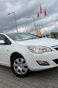 Opel Astra J-2