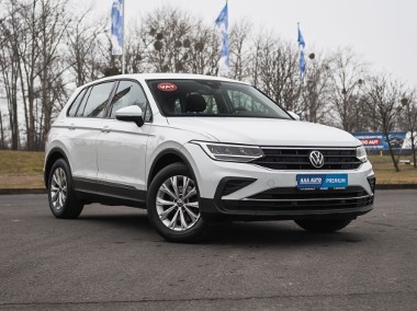 Volkswagen Tiguan , Salon Polska, Serwis ASO, VAT 23%, Klima, Tempomat,-1