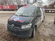 Volkswagen Transporter uszkodzony