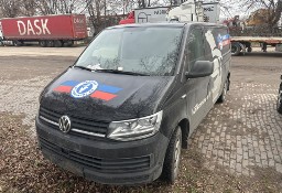 Volkswagen Transporter uszkodzony