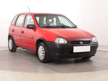 Opel Corsa B , Salon Polska