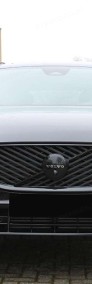 Volvo XC60 II B5 AWD Ultra Black Edition 2.0 B5 AWD Ultra Black Edition (264KM) Hak-4