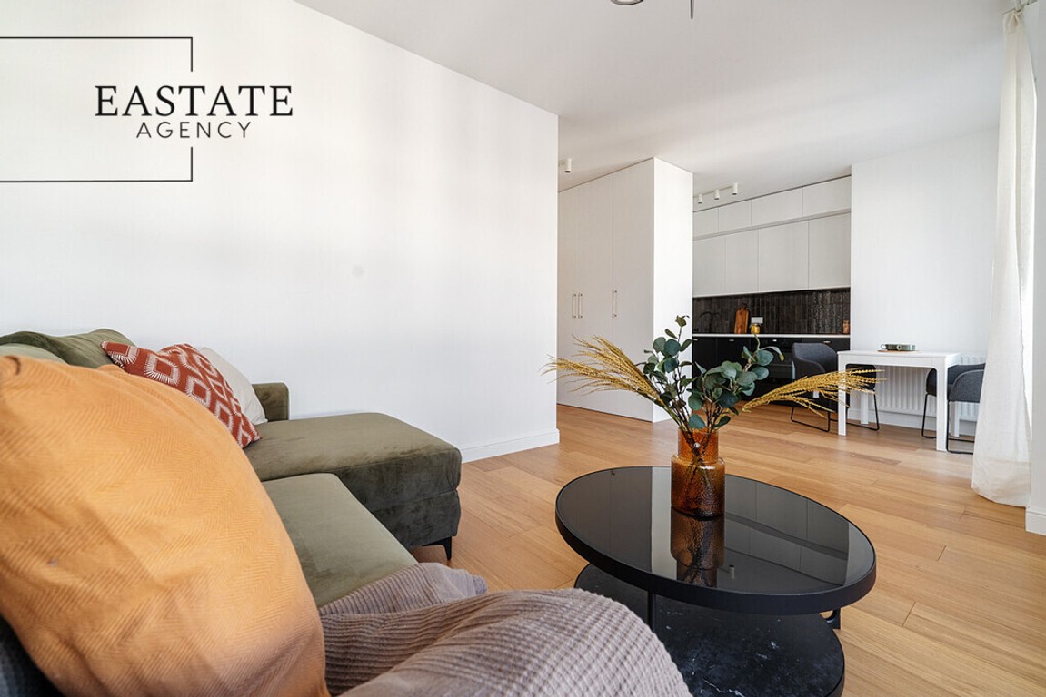 przestronna kawalerka | balkon | parking - Widok 4