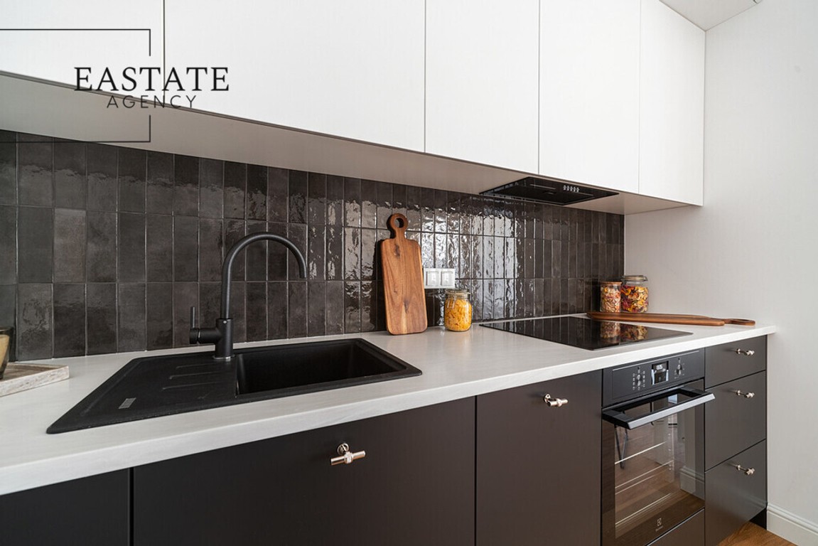 przestronna kawalerka | balkon | parking - Widok 6