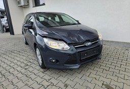 Ford Focus III 1.6Tdci * klima *