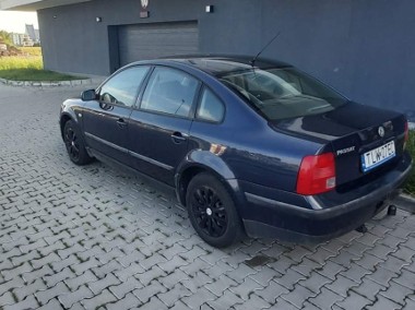 Syndyk sprzeda udział 1/2 w Volkswagen Passat 1999r.-2