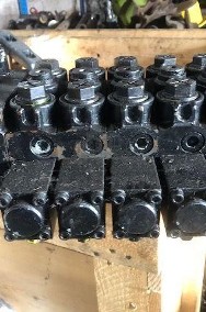 Rozdzielacz Hydrauliczny Bucher Pięć Sekcji-2