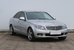 Mercedes-Benz Klasa C W204 , Klimatronic, Parktronic, Podgrzewane siedzienia