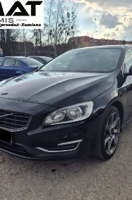 Volvo V60 I-2