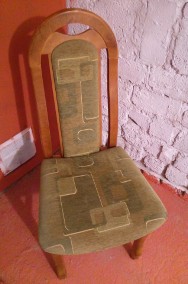 krzesła drewniane tapicerowane-2