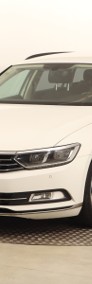 Volkswagen Passat B8 Serwis ASO, 190 KM, Navi, Klimatronic, Tempomat, Parktronic,-3