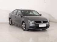 Volkswagen Jetta VI , Klimatronic, Parktronic, Podgrzewane siedzienia,ALU