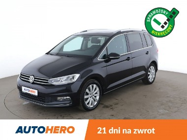 Volkswagen Touran III automat/7os./panorama/alcantara/navi/kamera/Bluetooth/ACC/FullLED-1