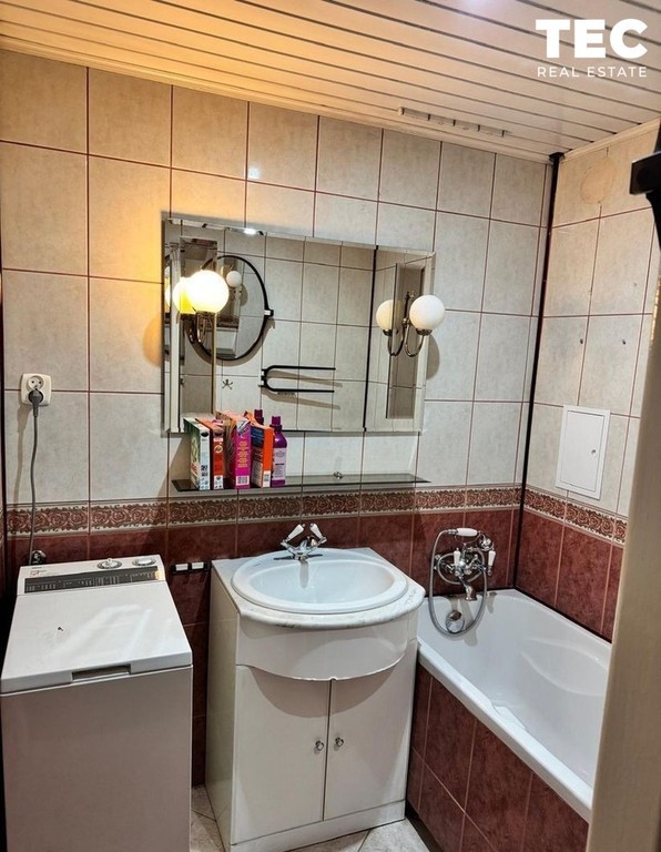 3 pokoje | osobna kuchnia | 60 m² | garaż - Mehr