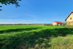 Działka budowlana Uraz