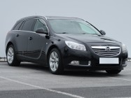 Opel Insignia , Klimatronic, Tempomat, Parktronic, Dach panoramiczny,ALU