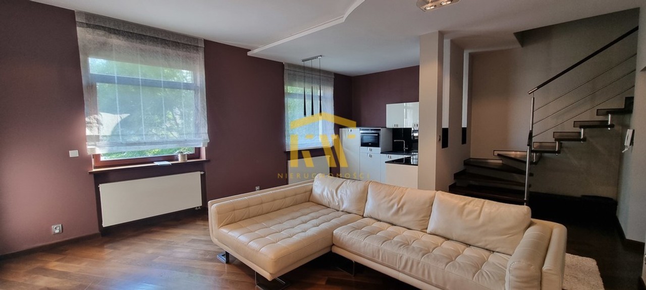 Nieruchomość w ścisłym centrum Radomia! – pohled 2