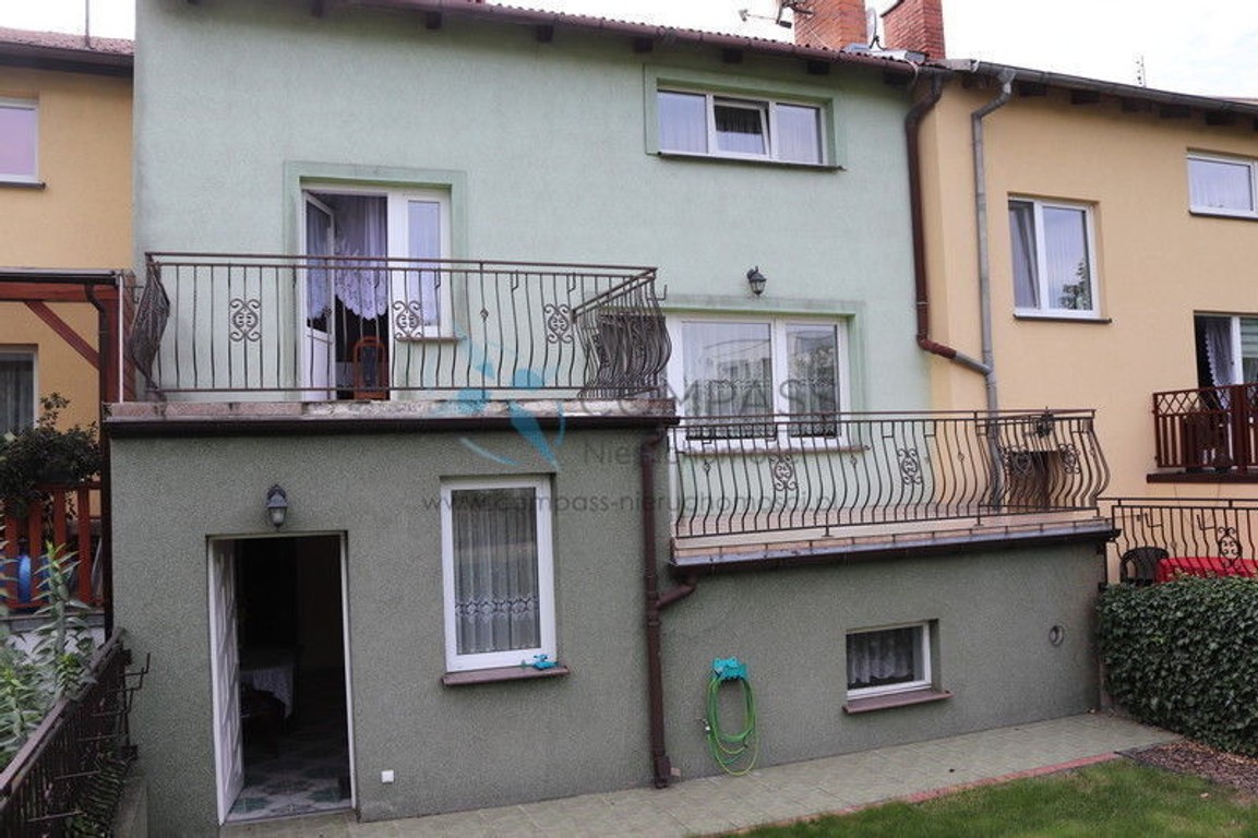 Dom na sprzedaż, 8 pokoi, 221 m², Nekla