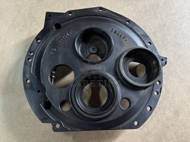 Claas AXION 830 CMATIC Pokrywa Przekładni 00 1149 385 1 0011493851-1