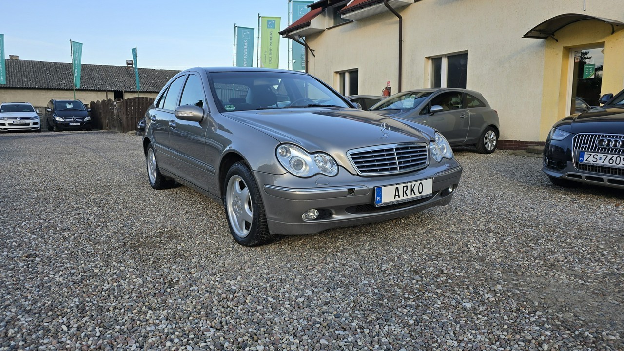 Mercedes-Benz Klasa C W203 Serwisowany