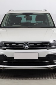 Volkswagen Tiguan , Salon Polska, Serwis ASO, DSG, Navi, Klimatronic, Tempomat,-2