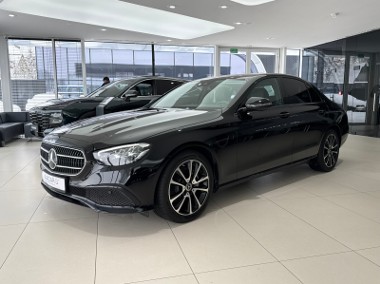 Mercedes-Benz Klasa E Avantgarde 4Matic Avantgarde 4Matic / Ambiente / Kamera cofania / Nawigacja-1