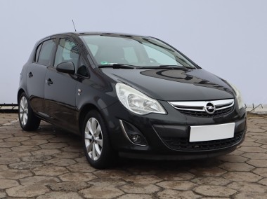 Opel Corsa D , Klima, Tempomat, Podgrzewane siedzienia,ALU-1