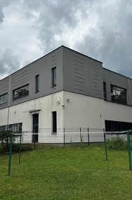 <p>Nowoczesny budynek biurowy Mysłowice Pocztowa 14a</p>-2