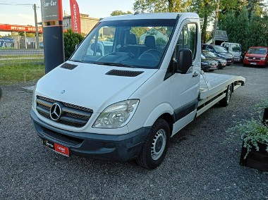 Mercedes-Benz Sprinter-1