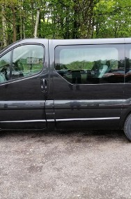 Opel Vivaro I 9-osobowy ,automat ,serwis ,doinwestowany-2